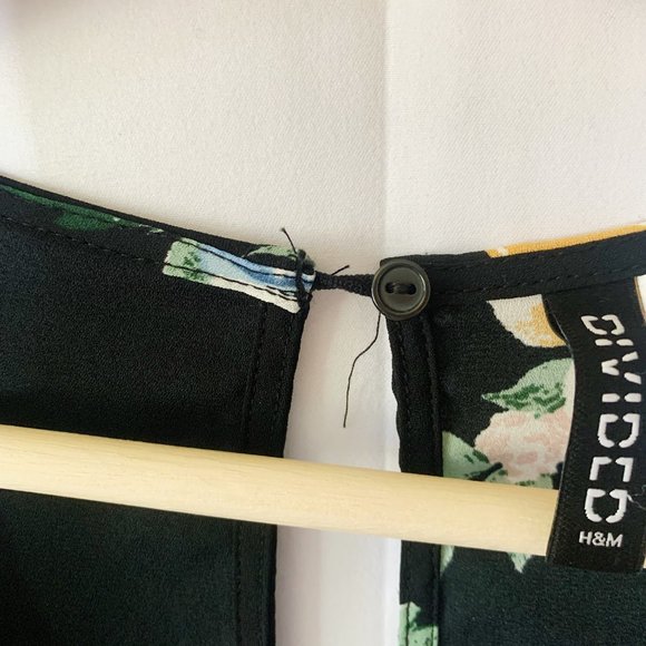 H&M Long Sleeve Foral Romper Size 6 - Picture 4 of 5